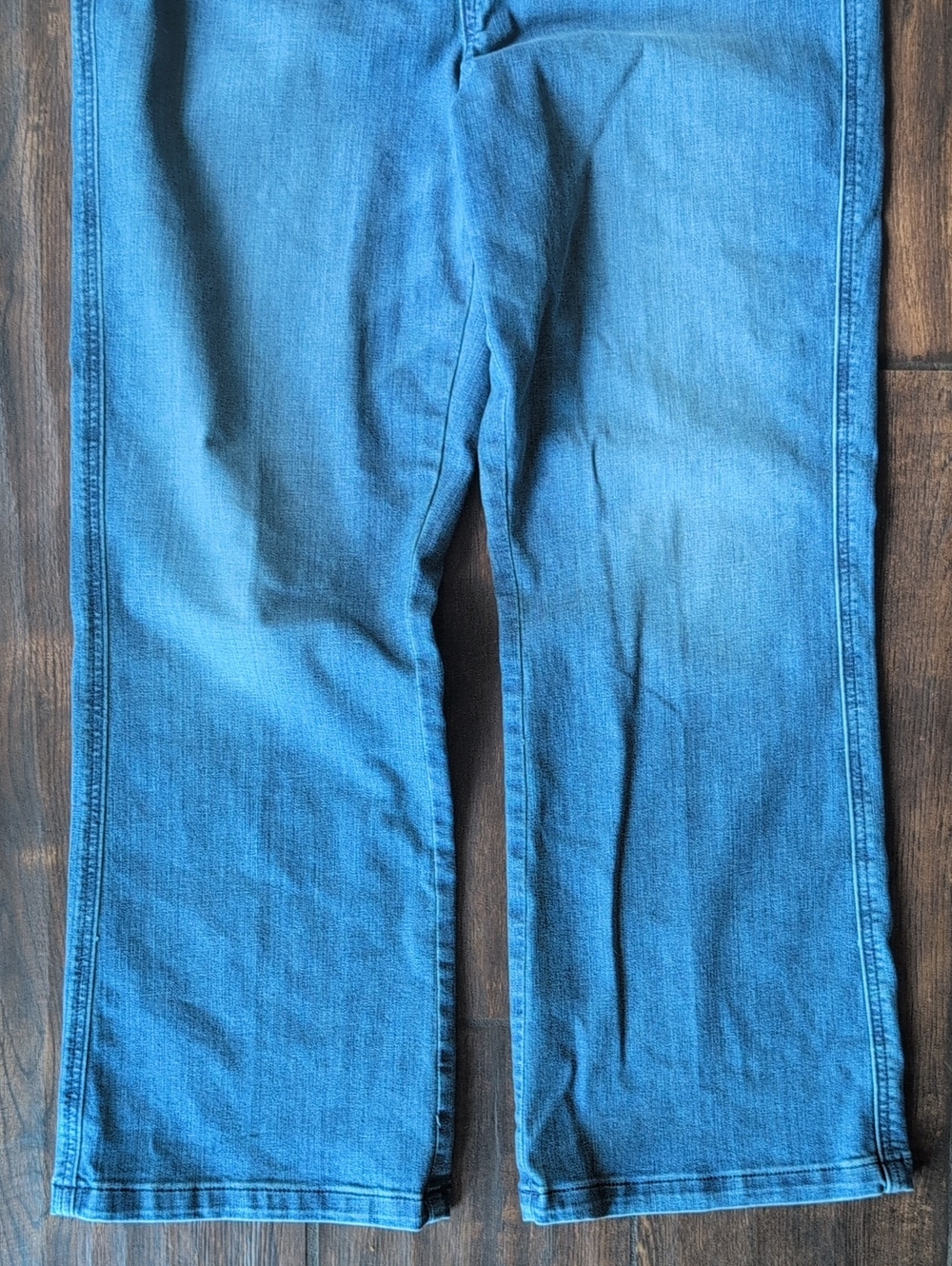 NWT Spanx Denim Cropped Kick Flare Pant in Vintage Indigo - Women's XL - Picture 4 of 9